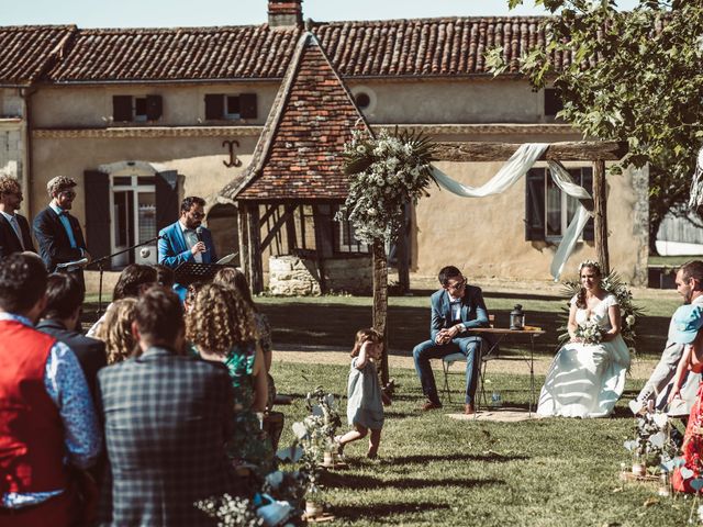 Le mariage de Antoine et Lucie à Saint-Astier, Dordogne 45