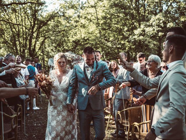 Le mariage de Anthony et Elodie à Négrondes, Dordogne 59