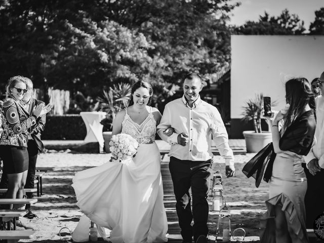 Le mariage de Jérémy et Laura à Ronce-les-Bains, Charente Maritime 29