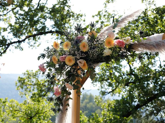 Le mariage de Anthony et Laura à Signes, Var 7