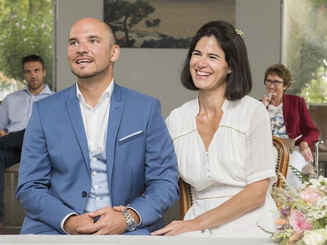 Le mariage de Konstantin et Anne-Laure à Saint-Palais-sur-Mer, Charente Maritime 4