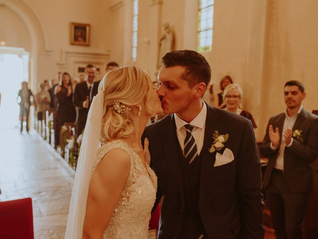 Le mariage de Mary Katherine et Alexis à Plombières-lès-Dijon, Côte d&apos;Or 17