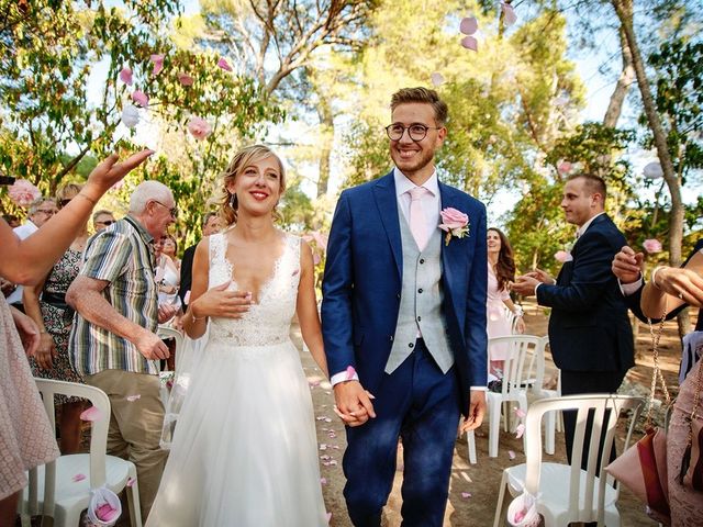 Le mariage de Olivier et Laura à Montpellier, Hérault 76