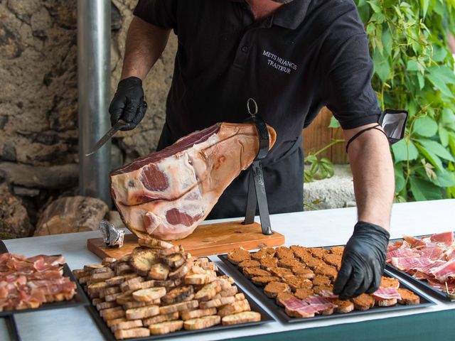 Le mariage de Philippe et Soraya à Montjoie-en-Couserans, Ariège 15