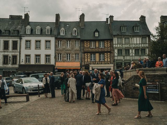 Le mariage de Pierre et Marion à Tréguier, Côtes d&apos;Armor 36