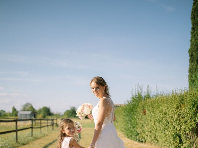 Le mariage de Sophean et Élodie à Saint-Jean-d&apos;Ardières, Rhône 9