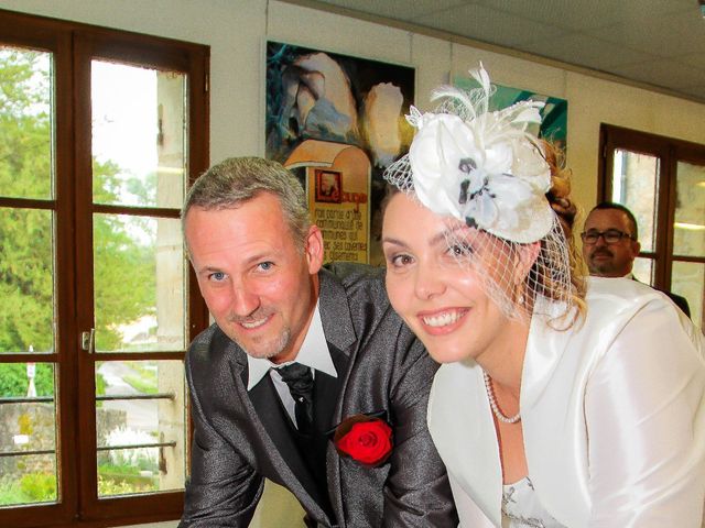 Le mariage de Romuald et Scarlett à Le Bugue, Dordogne 19