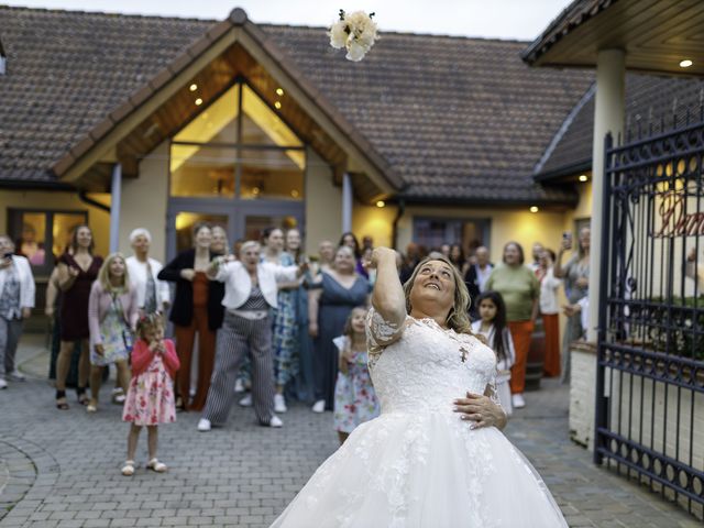 Le mariage de Frédéric et Virginie à Mouscron, Hainaut 28