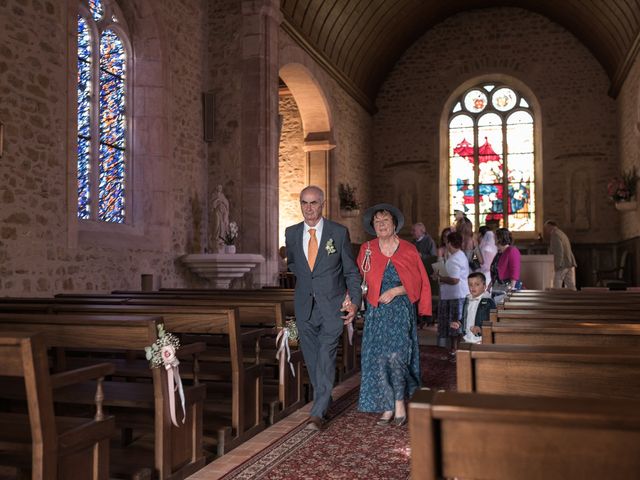 Le mariage de Alexandre et Hélène à Marolles-les-Braults, Sarthe 86