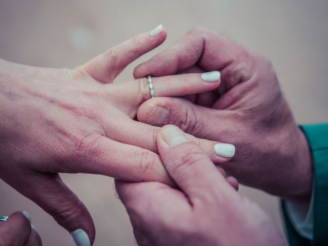 Le mariage de Christophe et Océanne à Le Monastère, Aveyron 10