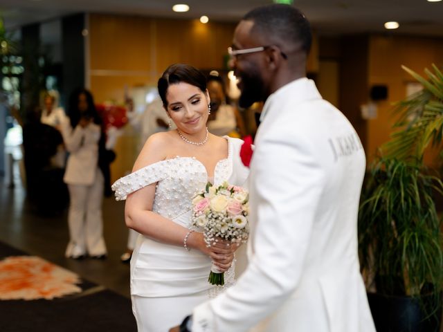 Le mariage de Jordan et Meggan à Montigny-le-Bretonneux, Yvelines 15