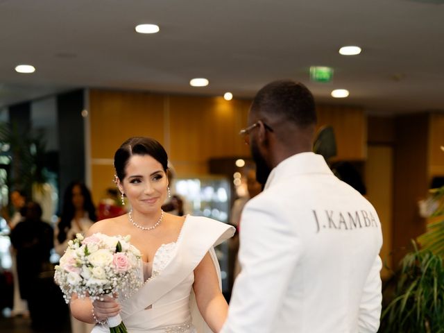 Le mariage de Jordan et Meggan à Montigny-le-Bretonneux, Yvelines 16