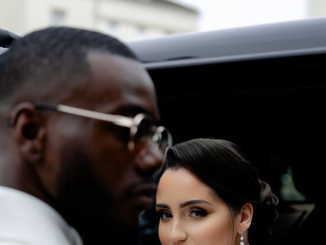 Le mariage de Jordan et Meggan à Montigny-le-Bretonneux, Yvelines 32