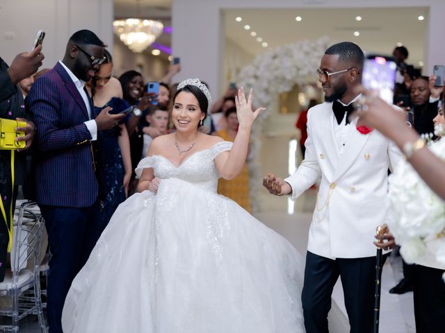 Le mariage de Jordan et Meggan à Montigny-le-Bretonneux, Yvelines 39