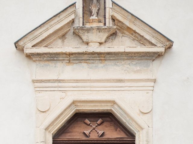 Le mariage de Yoann et Charlène à Céreste, Alpes-de-Haute-Provence 17