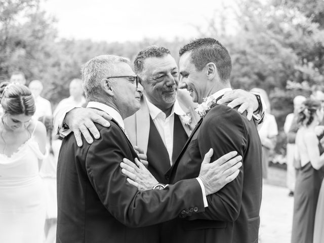 Le mariage de Yoann et Charlène à Céreste, Alpes-de-Haute-Provence 22