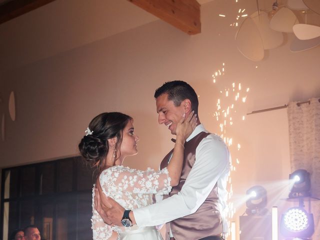 Le mariage de Yoann et Charlène à Céreste, Alpes-de-Haute-Provence 44
