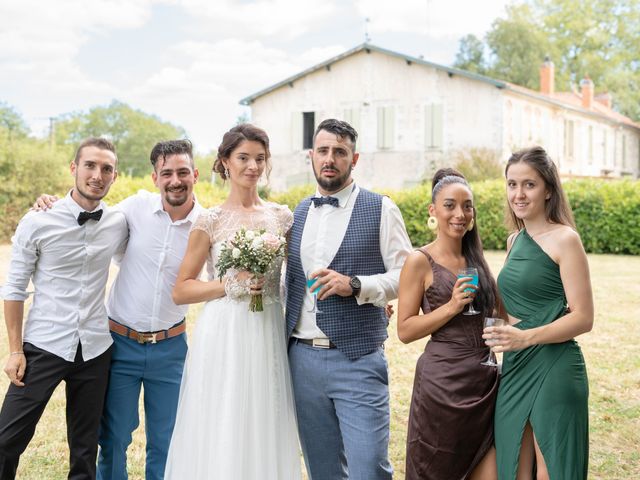 Le mariage de Antoine et Ludivine à La Roche-Chalais, Dordogne 8