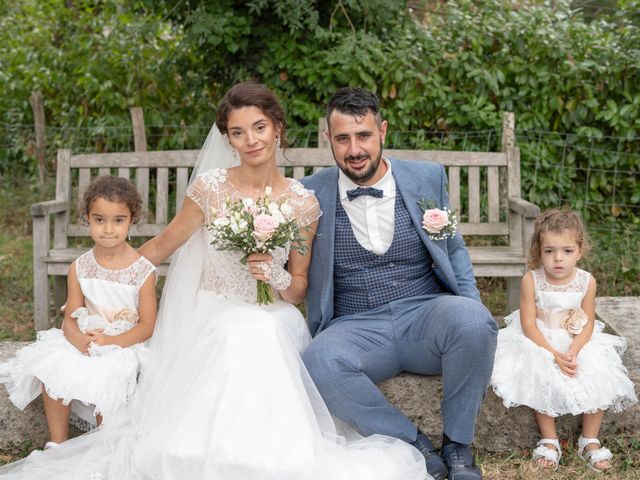 Le mariage de Antoine et Ludivine à La Roche-Chalais, Dordogne 61