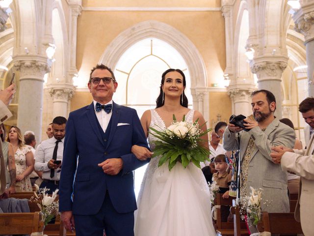 Le mariage de Antony et Lisa à Chazay-d&apos;Azergues, Rhône 18