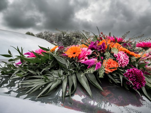 Le mariage de Axel et Lilou à Diémoz, Isère 2