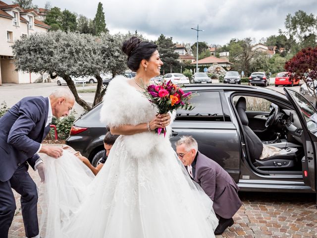 Le mariage de Axel et Lilou à Diémoz, Isère 5