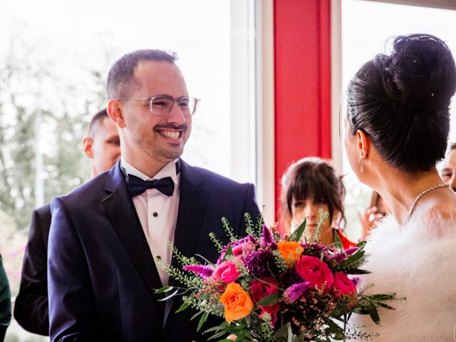 Le mariage de Axel et Lilou à Diémoz, Isère 10