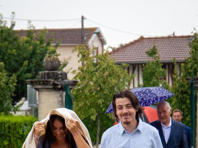 Le mariage de Eric et Agathe à Courdemanges, Marne 16
