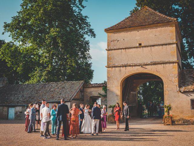 Le mariage de Christophe et Laure à Charolles, Saône et Loire 59