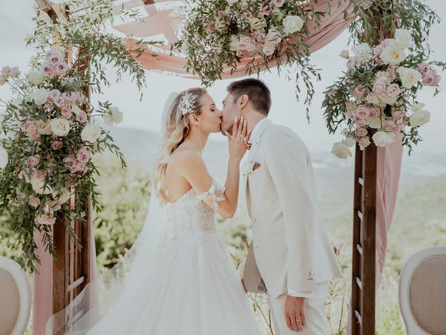 Le mariage de Mickaël et Melissa à Les Adrets-de-l&apos;Estérel, Var 18