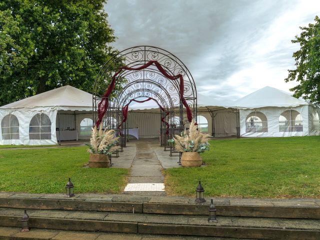 Le mariage de Mathieu et Laura à Pruillé-le-Chétif, Sarthe 26