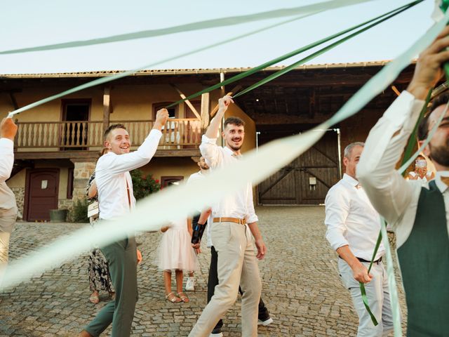 Le mariage de Thomas et Oceane à Panissières, Loire 33