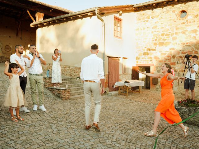 Le mariage de Thomas et Oceane à Panissières, Loire 34