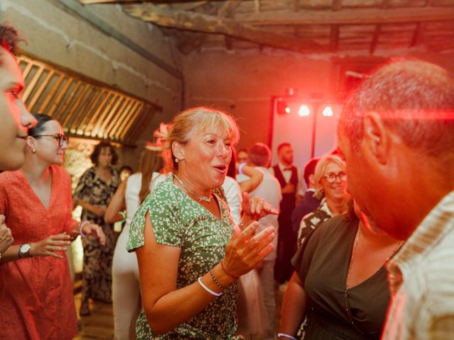 Le mariage de Thomas et Oceane à Panissières, Loire 53