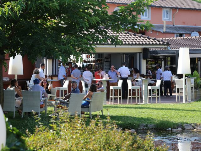 Le mariage de Magali et Eric à Mâcon, Saône et Loire 11