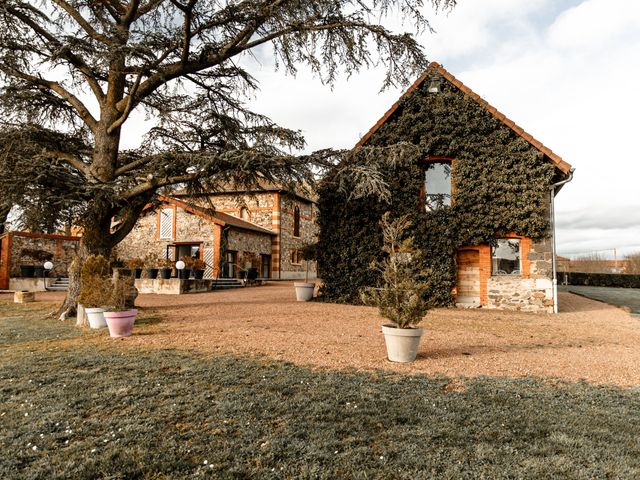 Le mariage de Anthony et Adeline à Cordelle, Loire 3