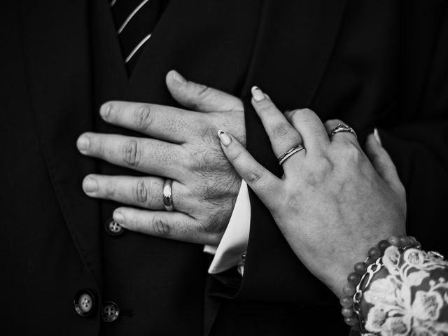 Le mariage de Anthony et Adeline à Cordelle, Loire 5