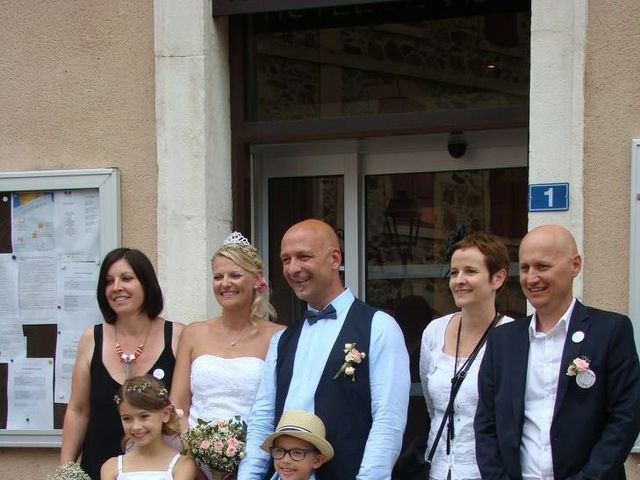 Le mariage de Didou et Marie à Saint-Uze, Drôme 16