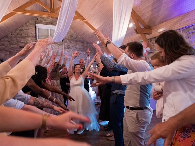 Le mariage de Erwan et Cindy à Gouesnach, Finistère 40