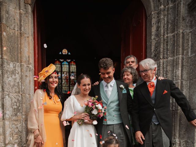 Le mariage de Alexandre et Priscille à Treffléan, Morbihan 81