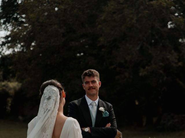 Le mariage de Alexandre et Priscille à Treffléan, Morbihan 141