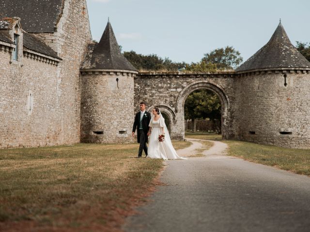 Le mariage de Alexandre et Priscille à Treffléan, Morbihan 156