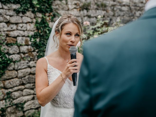 Le mariage de Logan et Marine à Port-d&apos;Envaux, Charente Maritime 33