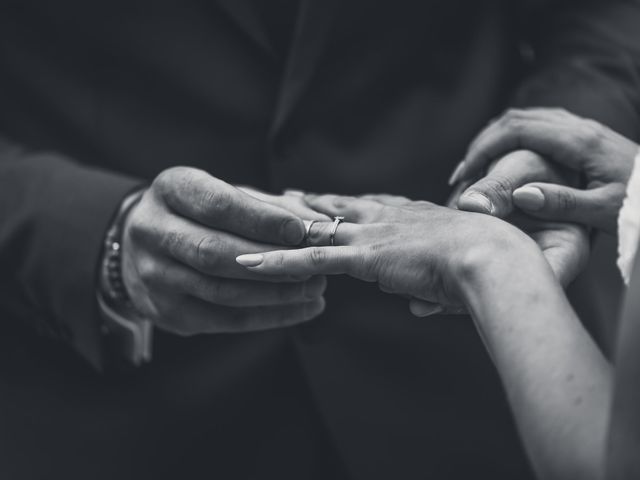 Le mariage de Logan et Marine à Port-d&apos;Envaux, Charente Maritime 37