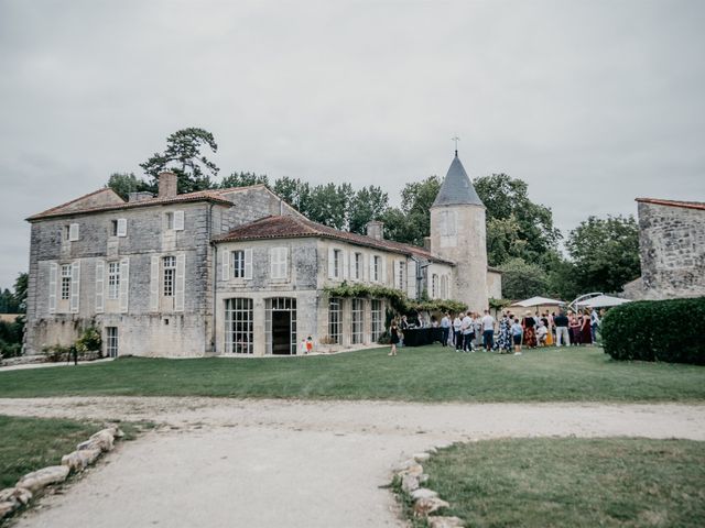 Le mariage de Logan et Marine à Port-d&apos;Envaux, Charente Maritime 47