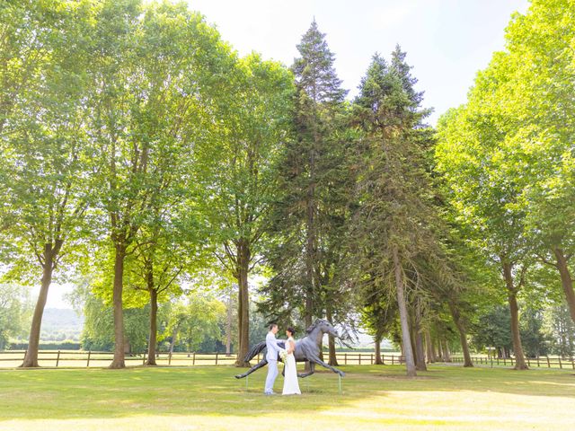 Le mariage de Alexandre et Valérie à Berneuil-sur-Aisne, Oise 5