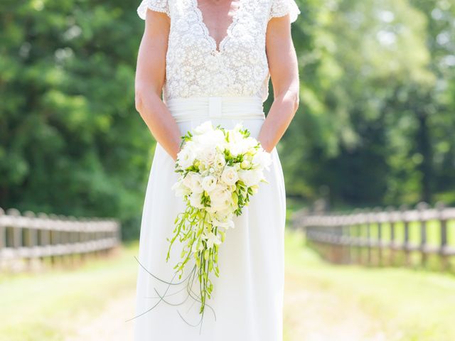 Le mariage de Alexandre et Valérie à Berneuil-sur-Aisne, Oise 9