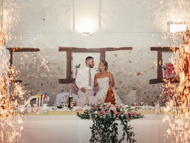 Le mariage de Geoffrey et Axelle à Lusignan, Vienne 74