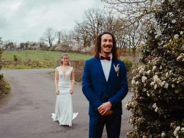 Le mariage de Baptiste et Laurine à Tiffauges, Vendée 14