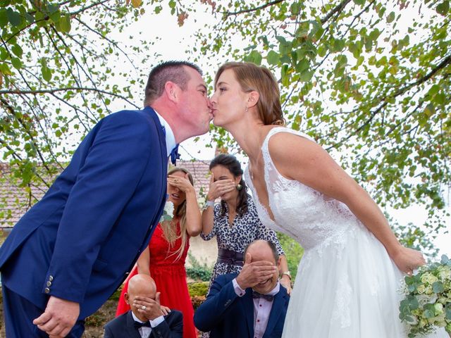 Le mariage de Aymeric et Florence à Verneix, Allier 15